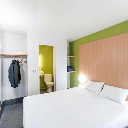B&B Hotel Brest Kergaradec Aeroport Gouesnou Buitenkant foto